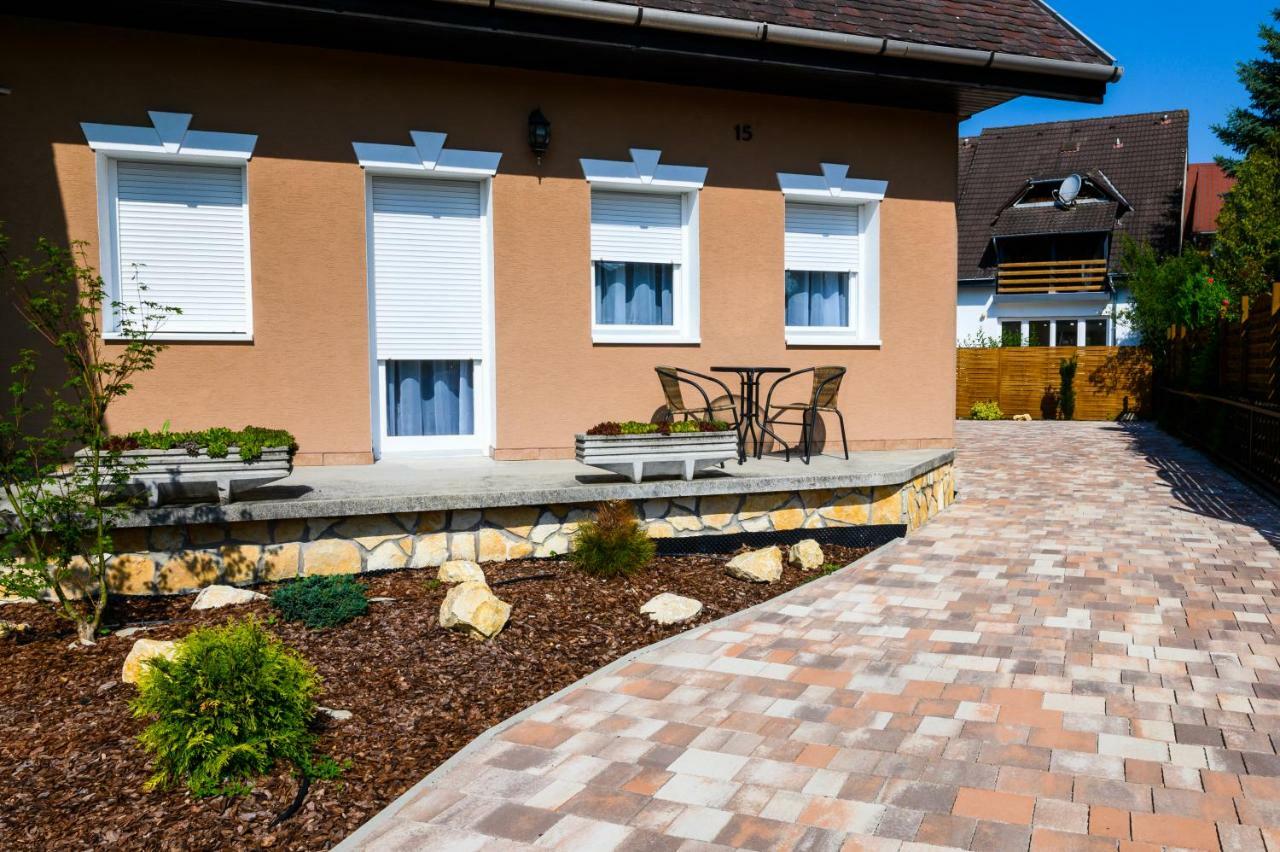 La Maison Du Calme Buk Exterior photo